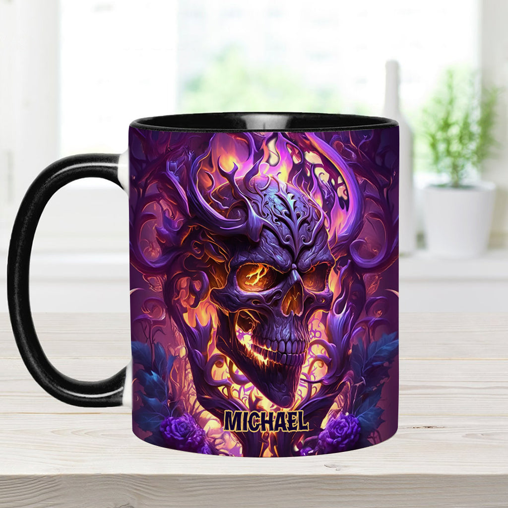Feuer und Wut – Personalisierte Tasse mit Totenkopf-Akzent