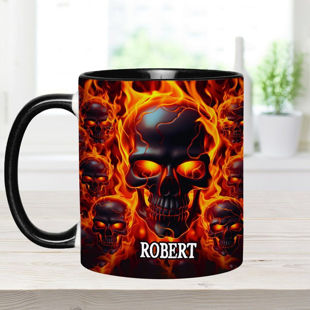 Brennender Totenkopf – Personalisierte Tasse mit Totenkopf-Akzent