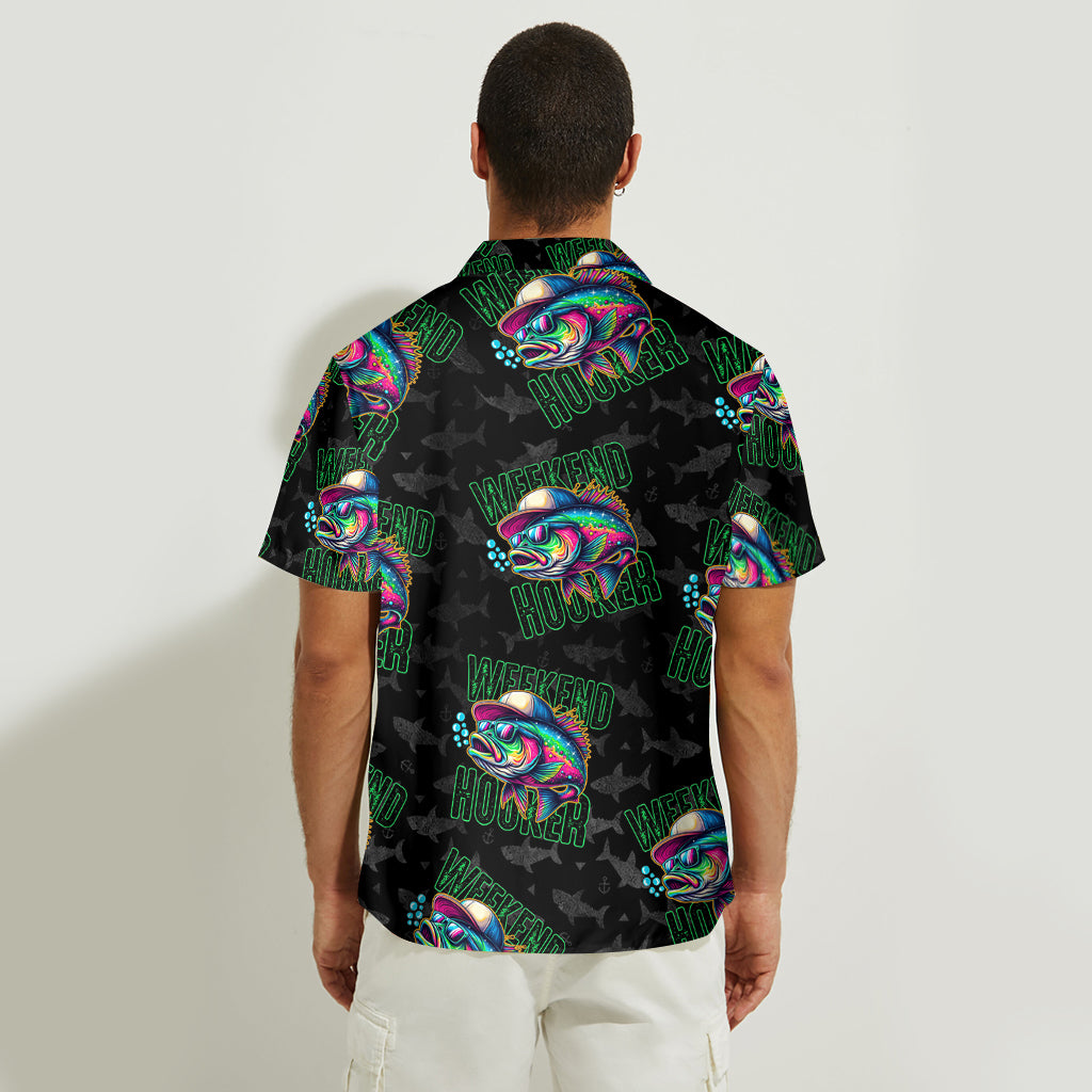Weekend Hooker – Personalisiertes Hawaiihemd zum Angeln