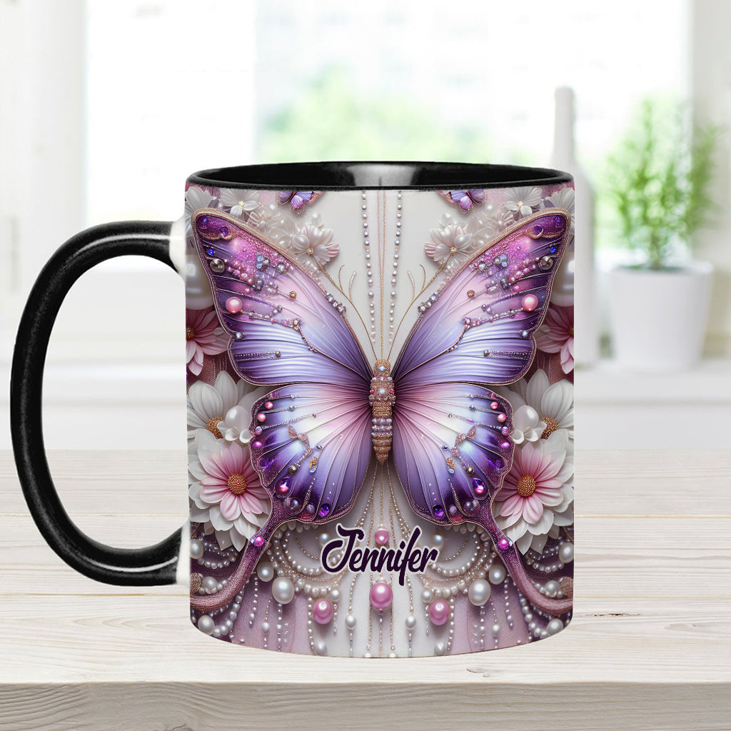 Personalisierte Tasse mit Schmetterlingsmotiv und Blumenmuster