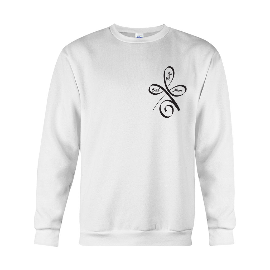 Bedingungslose Liebe – Personalisiertes Familien-T-Shirt und Hoodie