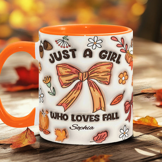 Einfach ein Mädchen, das den Herbst liebt – personalisierte Tasse mit Herbstmotiv