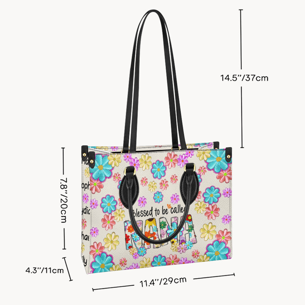 Gesegnet, Nana genannt zu werden – Personalisierte Oma-Lederhandtasche im floralen Stil