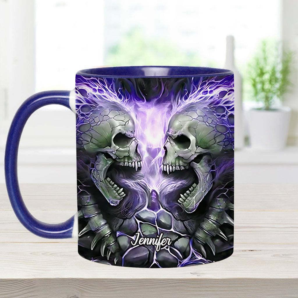 Böser Feuerschädel - Personalisierte Tasse mit Totenkopf-Akzent