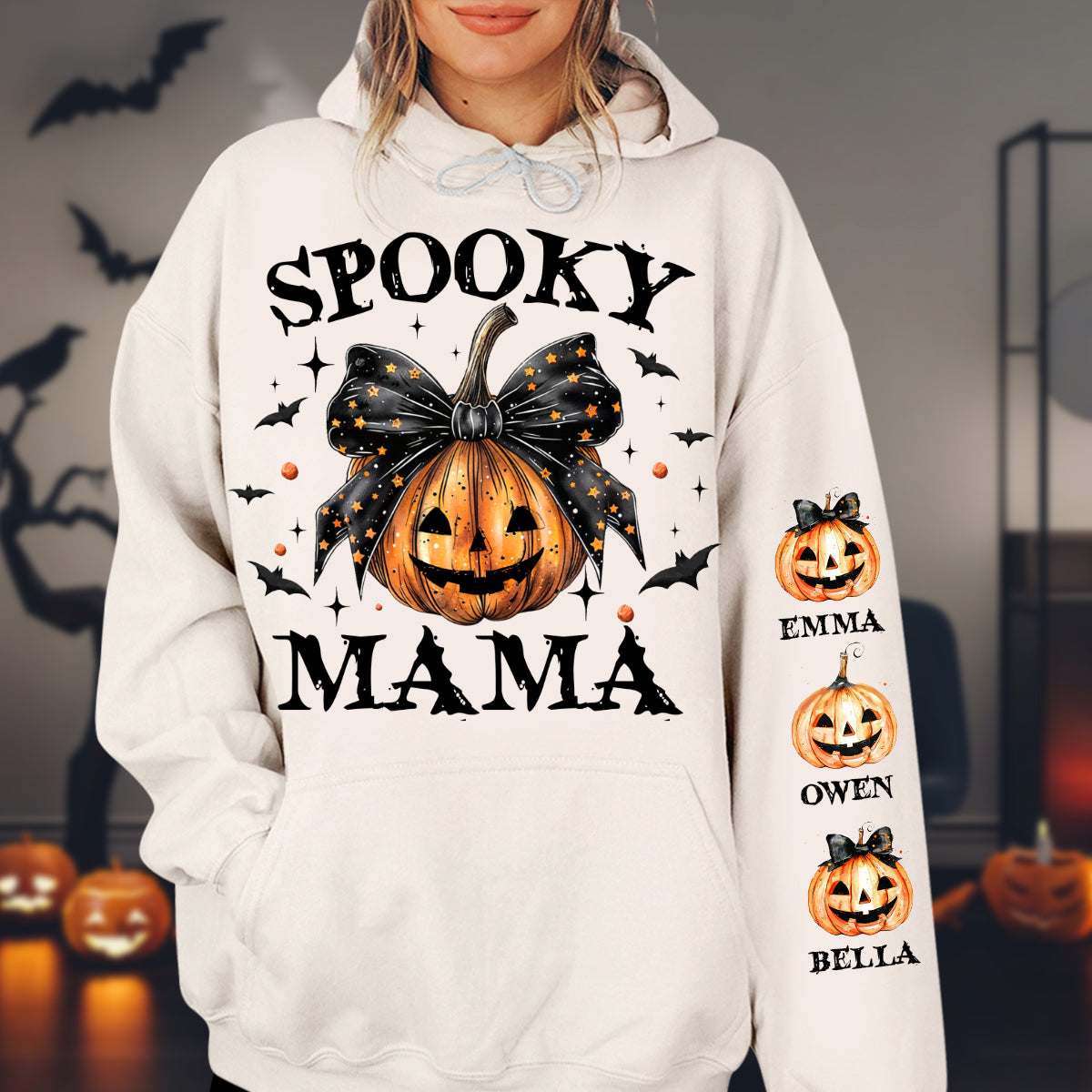 Gruselige Mama – Personalisiertes Mutter-Shirt