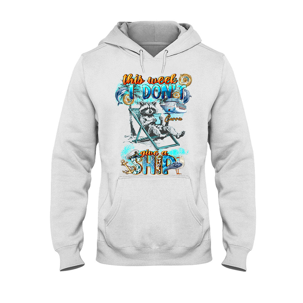 Diese Woche ist mir das Schiff egal – Feral Girl Summer – Personalisiertes Kreuzfahrt-T-Shirt und Hoodie