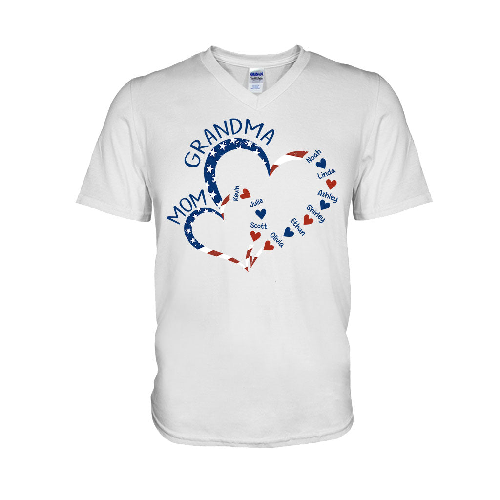 Erst Mama, jetzt Oma – Personalisiertes Oma-T-Shirt und Hoodie