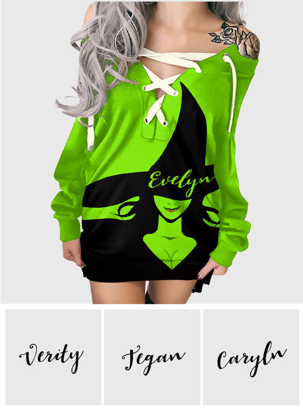 Grüne Hexe – Personalisiertes Hexenkleid mit schulterfreiem Oberteil und langen Ärmeln