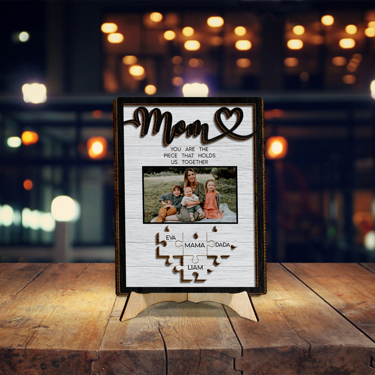Mama, du bist das, was uns zusammenhält – Personalisiertes zweilagiges Holzschild/Holzplakette für Mama