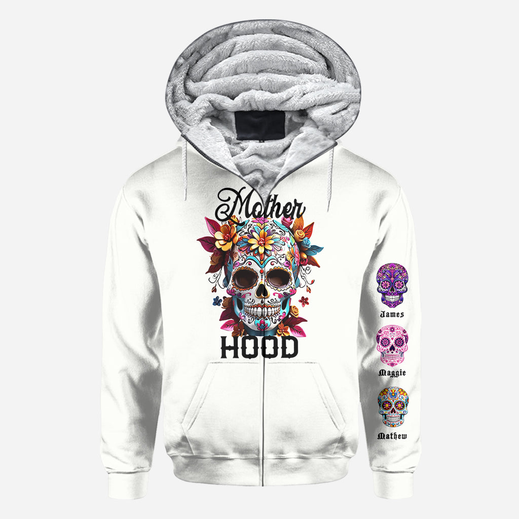 Gruselige Mama – Personalisiertes Totenkopf-Shirt