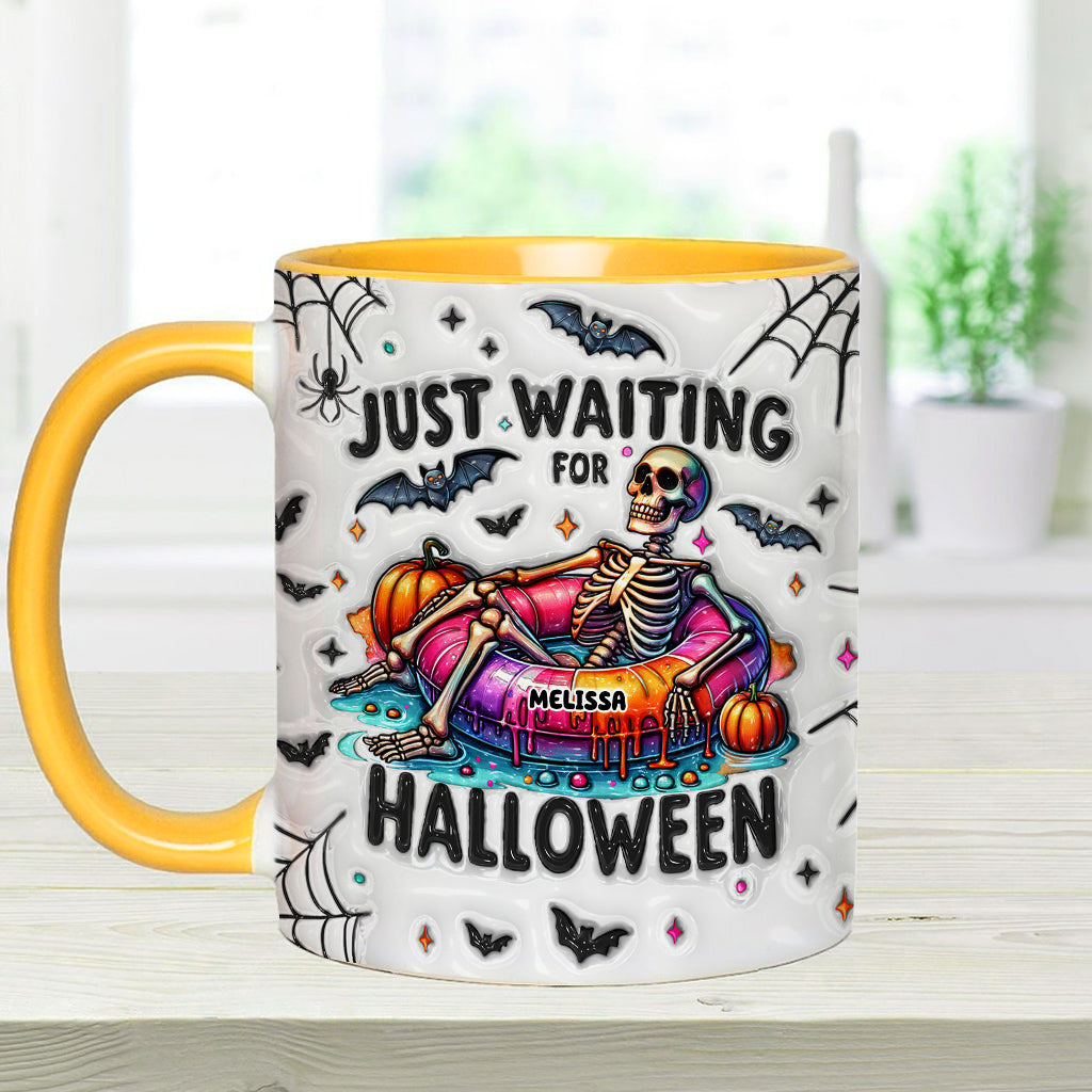 Ich warte nur noch auf Halloween – personalisierte Tasse mit Totenkopf-Akzent