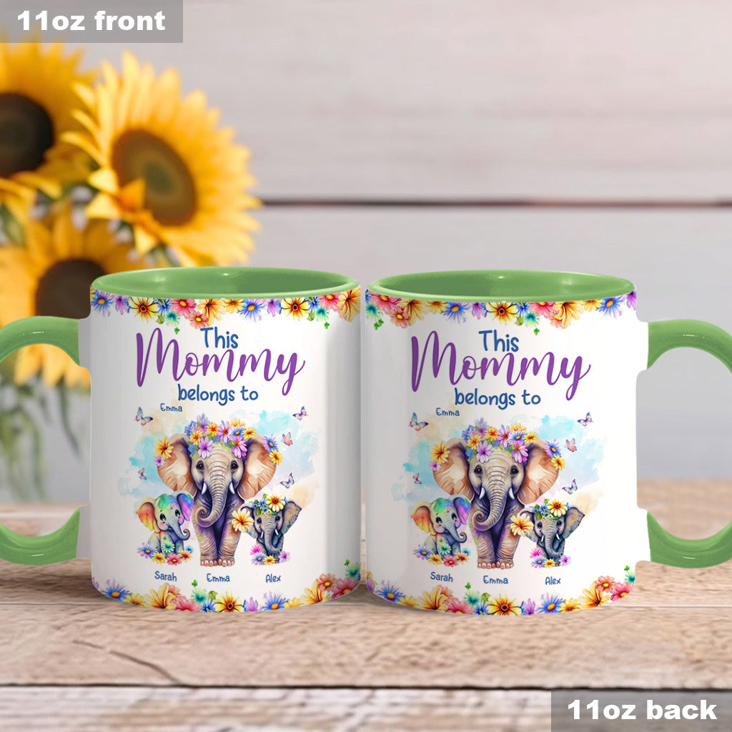 Elefanten – Diese Mama gehört zu uns – Personalisierte Tasse mit Muttermotiv