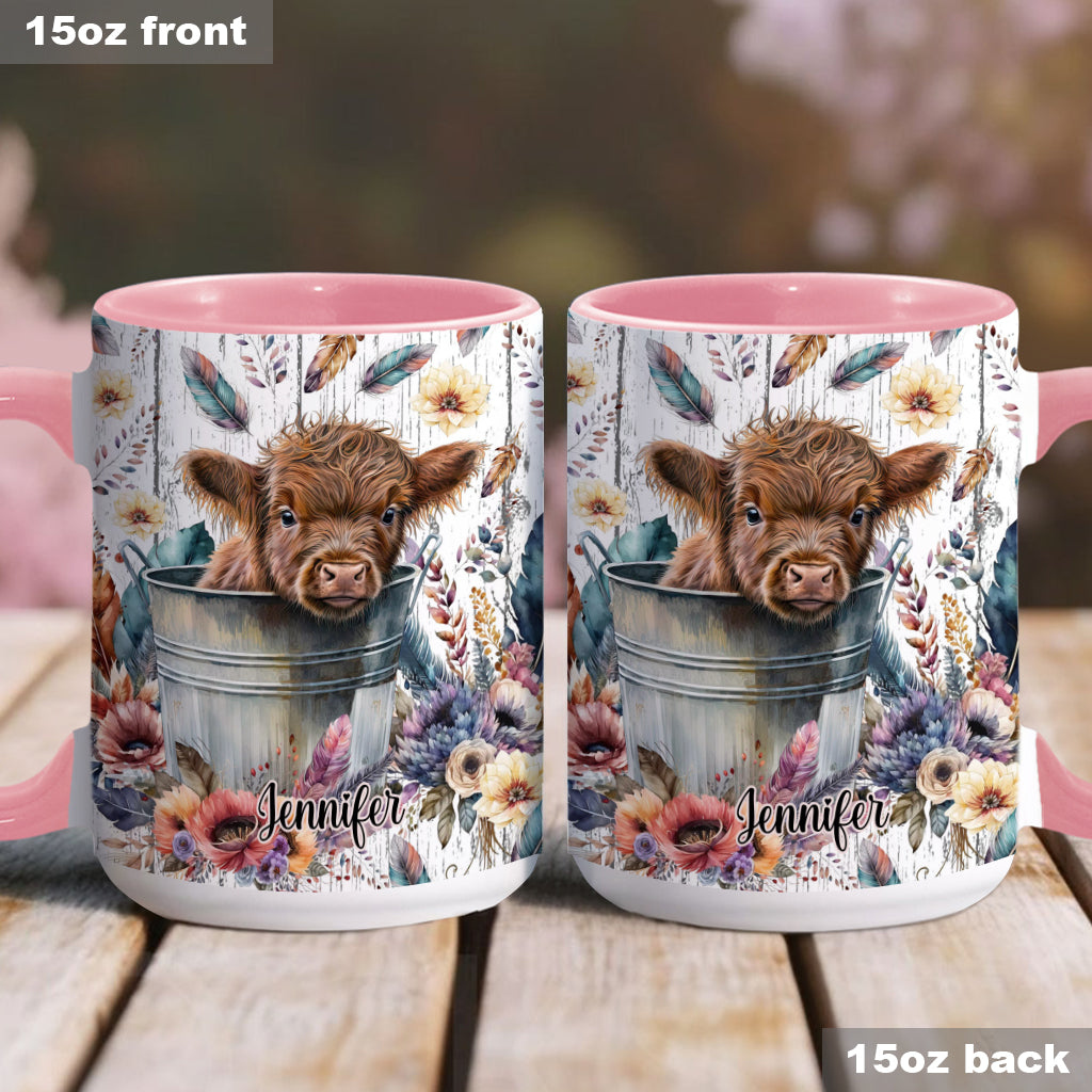 Baby Highland Cow Western Style - Personalisierter Akzentbecher