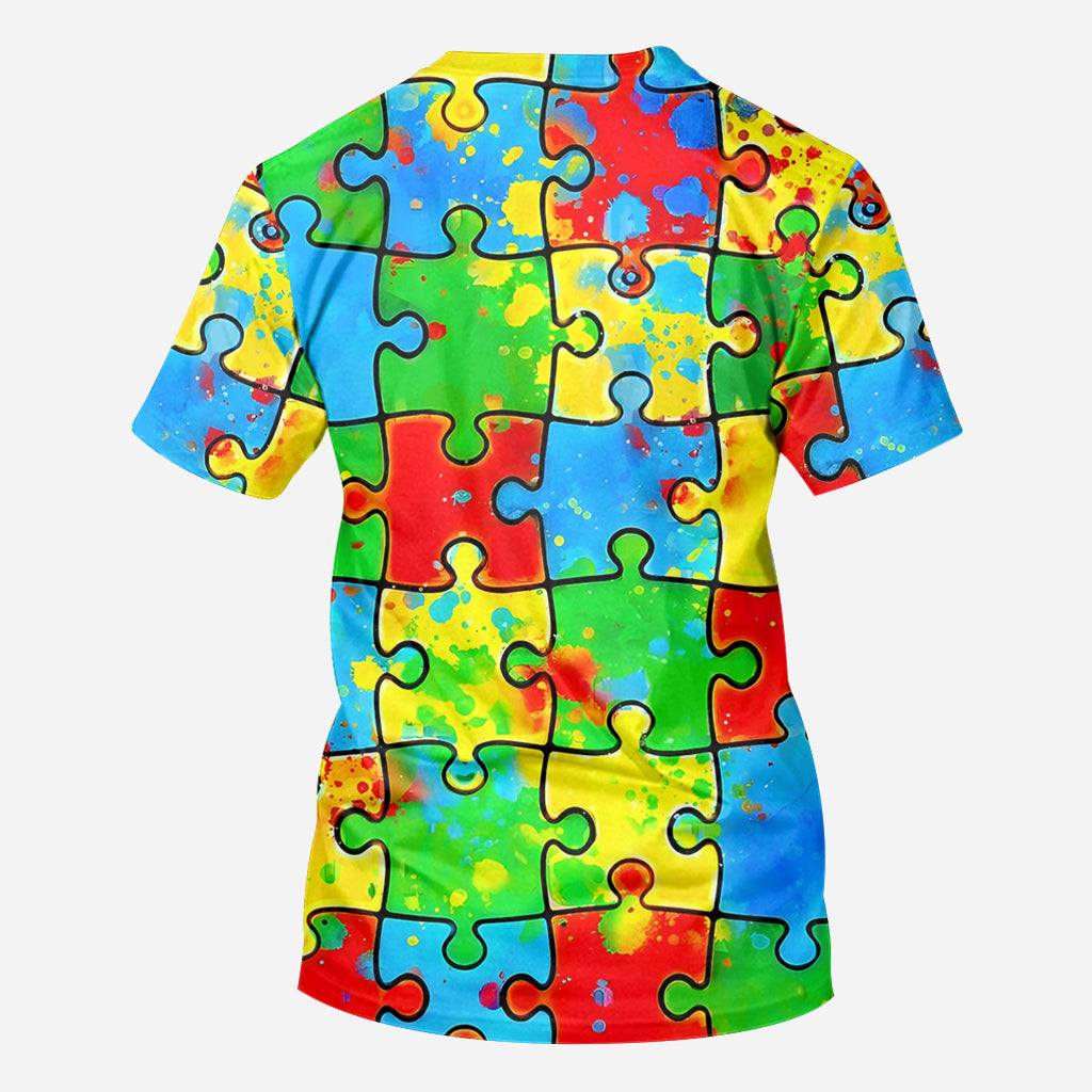 Es ist okay, anders zu sein – T-Shirt zur Sensibilisierung für Autismus