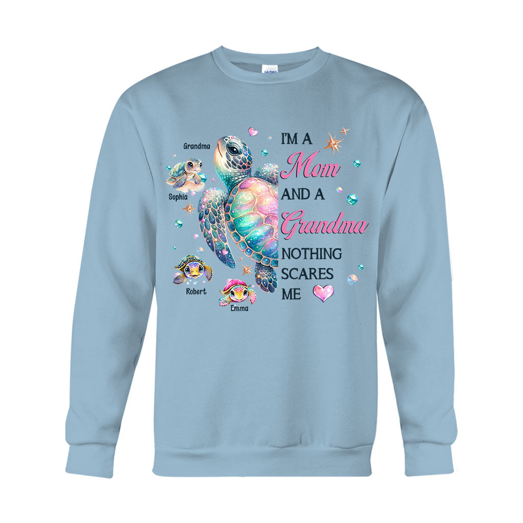 Nichts kann mir Angst machen – Oma Schildkröte – Personalisiertes Oma-T-Shirt und Hoodie
