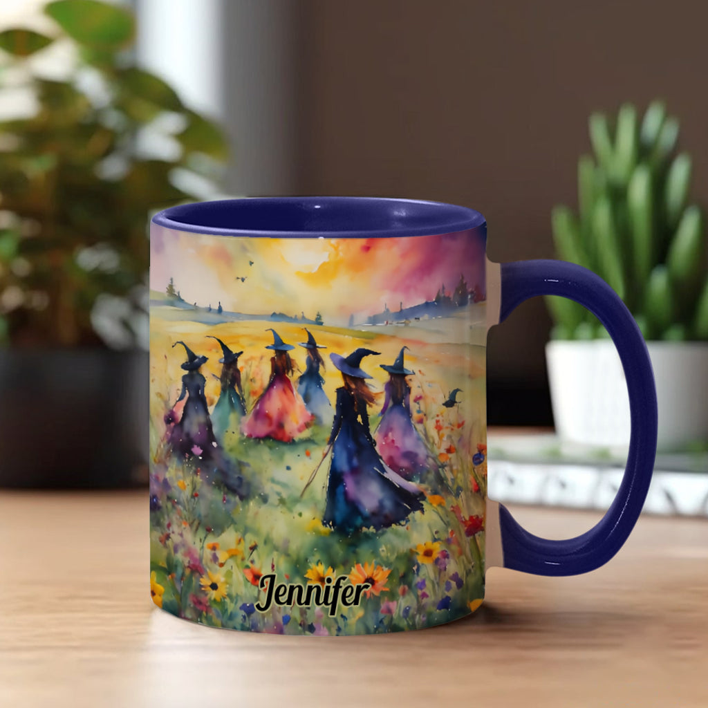 Aquarell-Hexen versammeln sich – Personalisierte Tasse mit Hexenmotiv