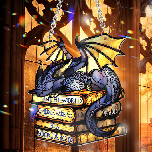 In der Welt der Bücherwürmer: Werde zum Bücherdrachen – Personalisierter Buch-Fensterhänger als Sonnenfänger