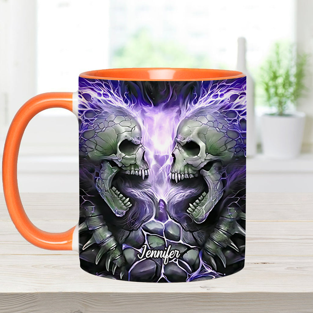 Böser Feuerschädel - Personalisierte Tasse mit Totenkopf-Akzent