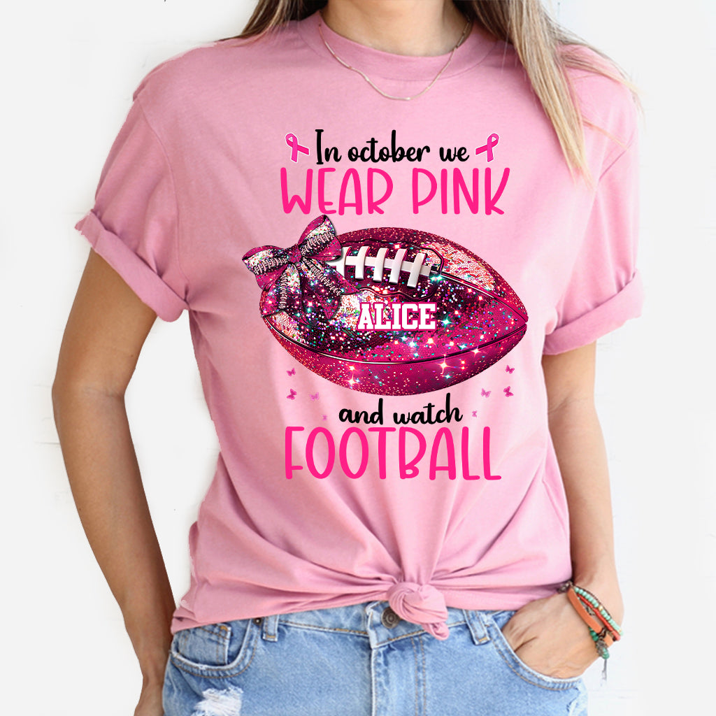 Im Oktober schauen wir zu – personalisiertes Fußball-T-Shirt und Hoodie