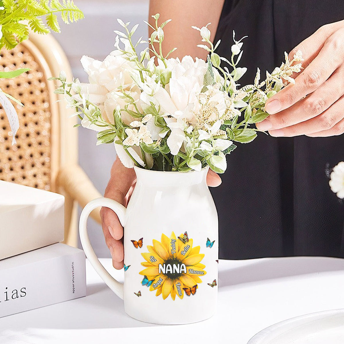 Nana Gigi Mama Sunflower - Personalized Grandma Ceramic Flower Vase