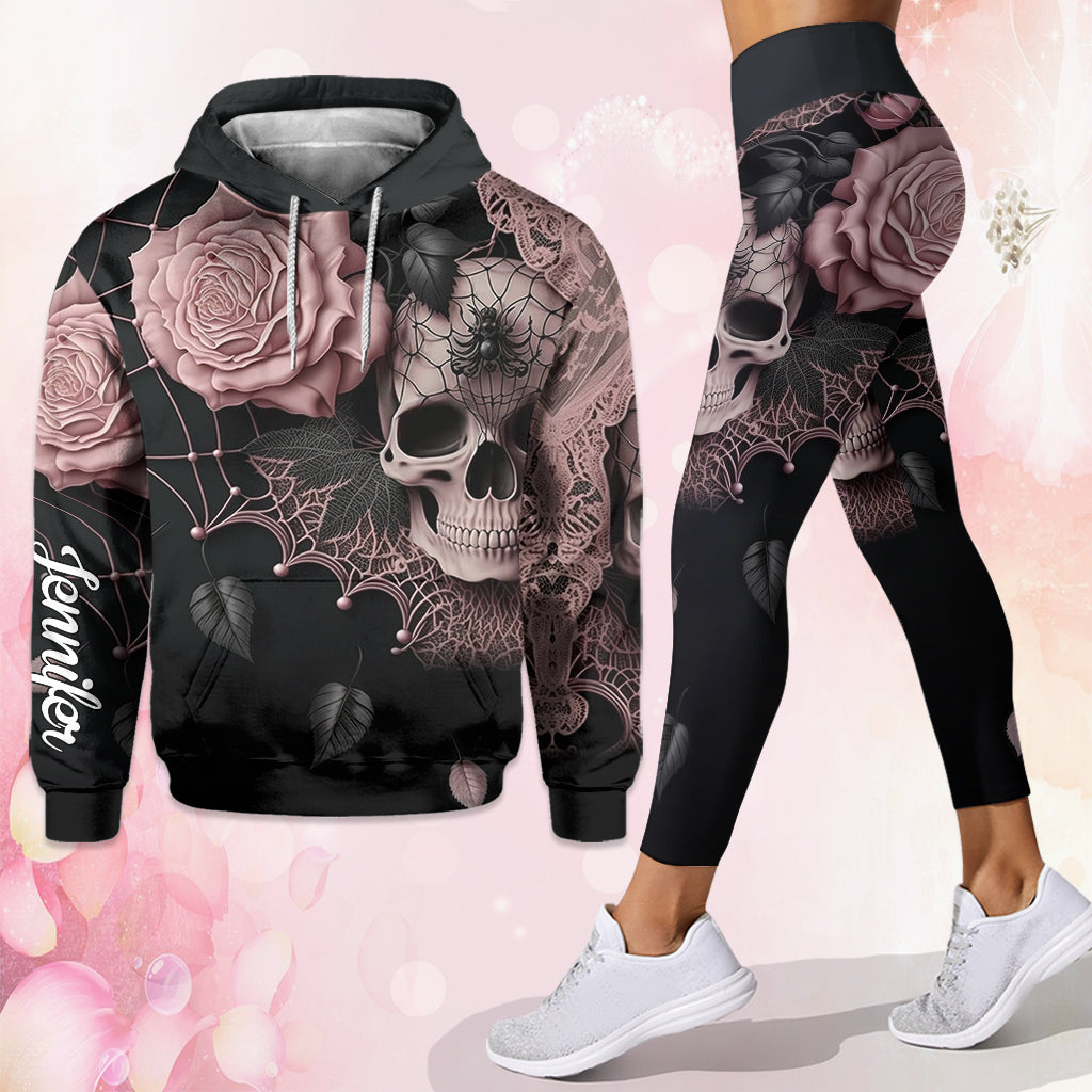Rosen und Totenköpfe – Personalisierter Totenkopf-Hoodie und Leggings