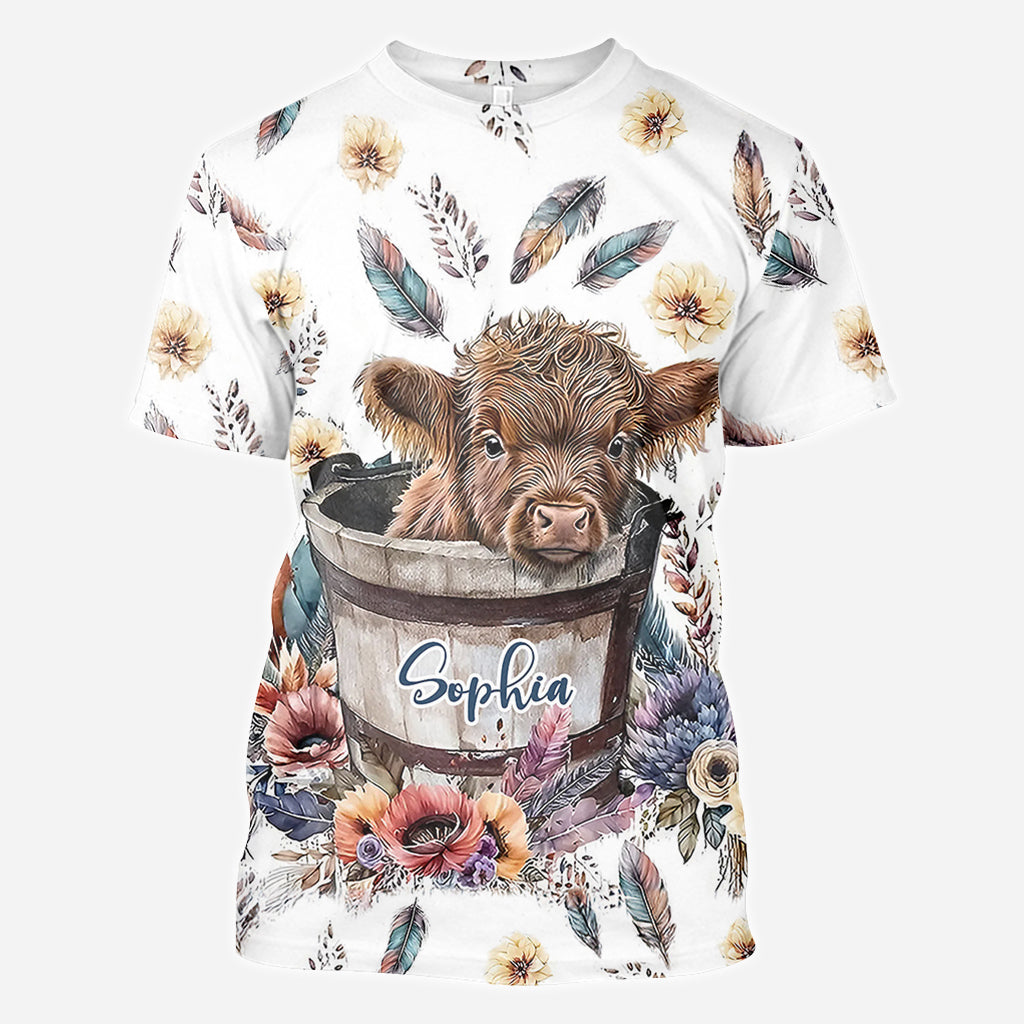 Hochlandkalb im Eimer - Personalisiertes Allover-Shirt