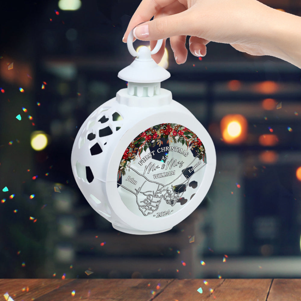 Händchenhaltendes erstes Weihnachtsfest – Personalisierte runde Laterne für Paare mit Licht