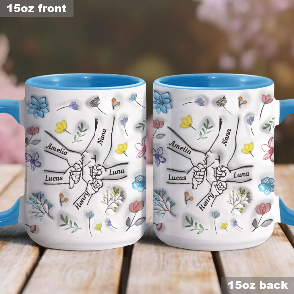 Händchenhaltende Oma, Mama, Nana – Personalisierte Tasse mit Oma-Akzent