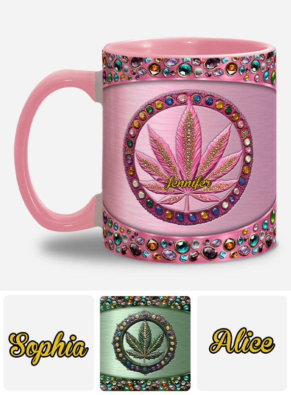 Stoner Chick – Personalisierter Becher mit Cannabis-Akzent