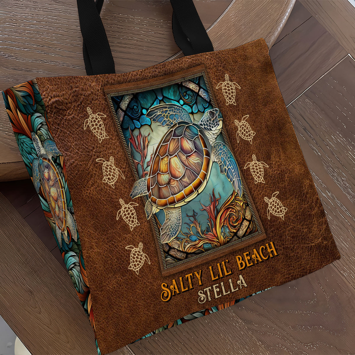 Salty Lil Beach – Personalisierte Tragetasche aus Canvas mit Schildkröten-Allover-Print