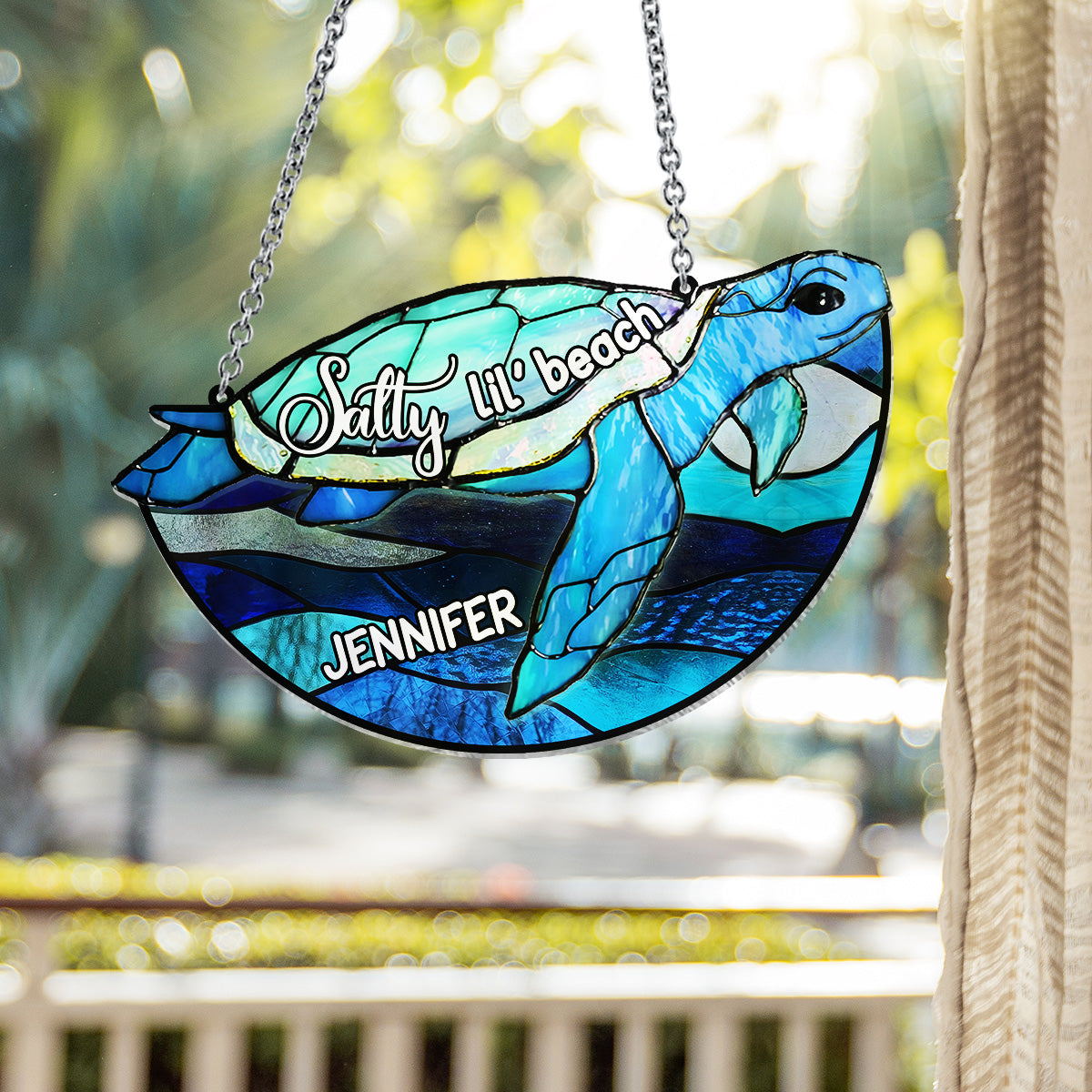 Salty Lil' Beach Blue Ocean Summer Vibes - Personalisierter Schildkröten-Fensterhänger als Sonnenfänger 