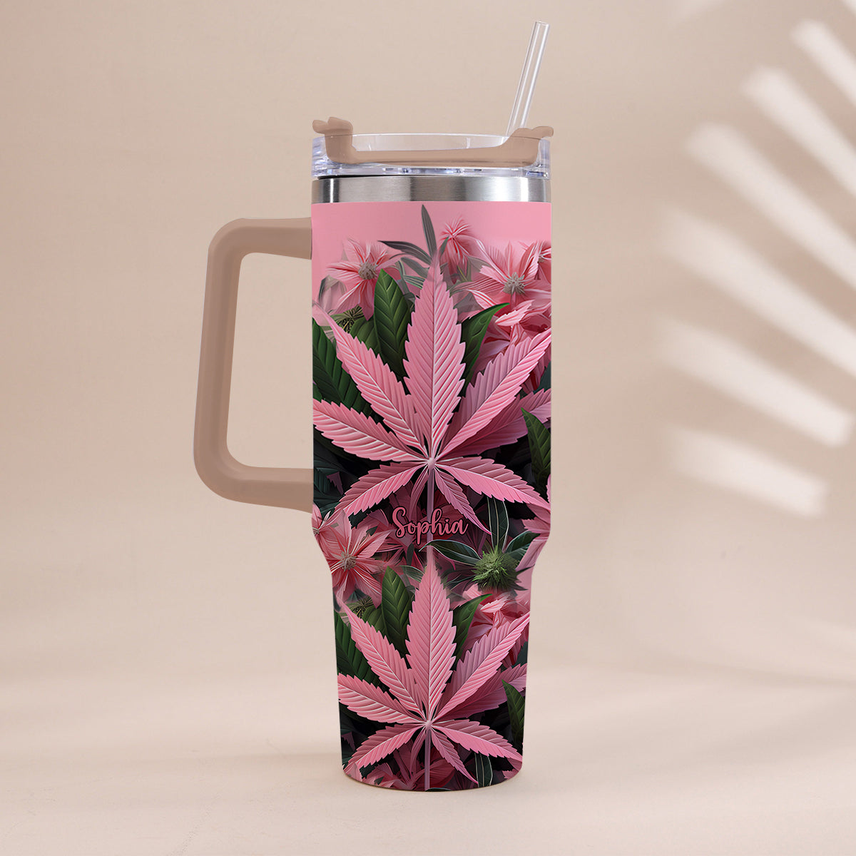 Pink Stoner Chick – Personalisierter Weed-Becher mit Henkel