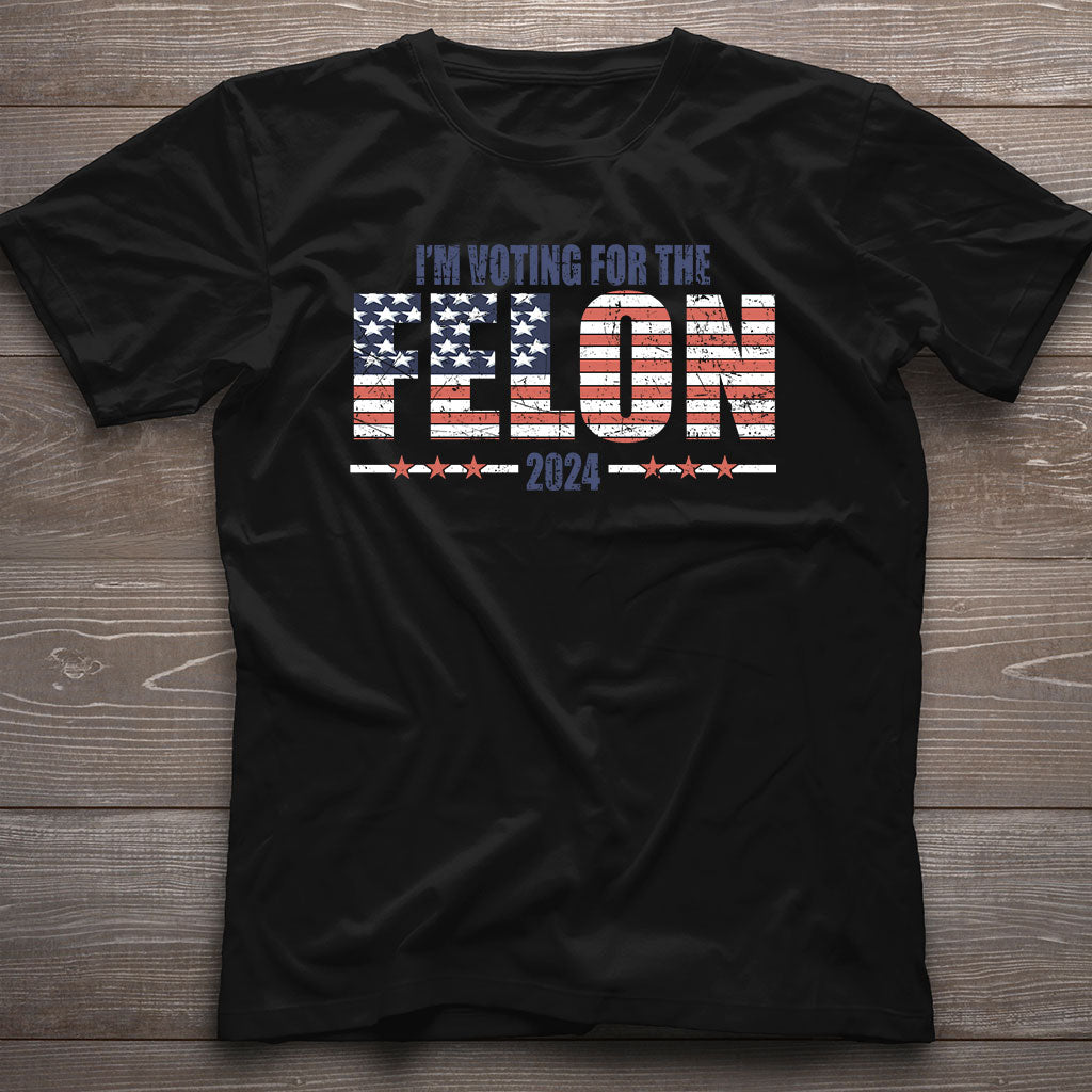 Ich wähle den Verbrecher – T-Shirt, MAGA 2024 – T-Shirt, Politischer Humor 2024 – T-Shirt, Wahlkampf-Trump-Shirt mit amerikanischer Flagge