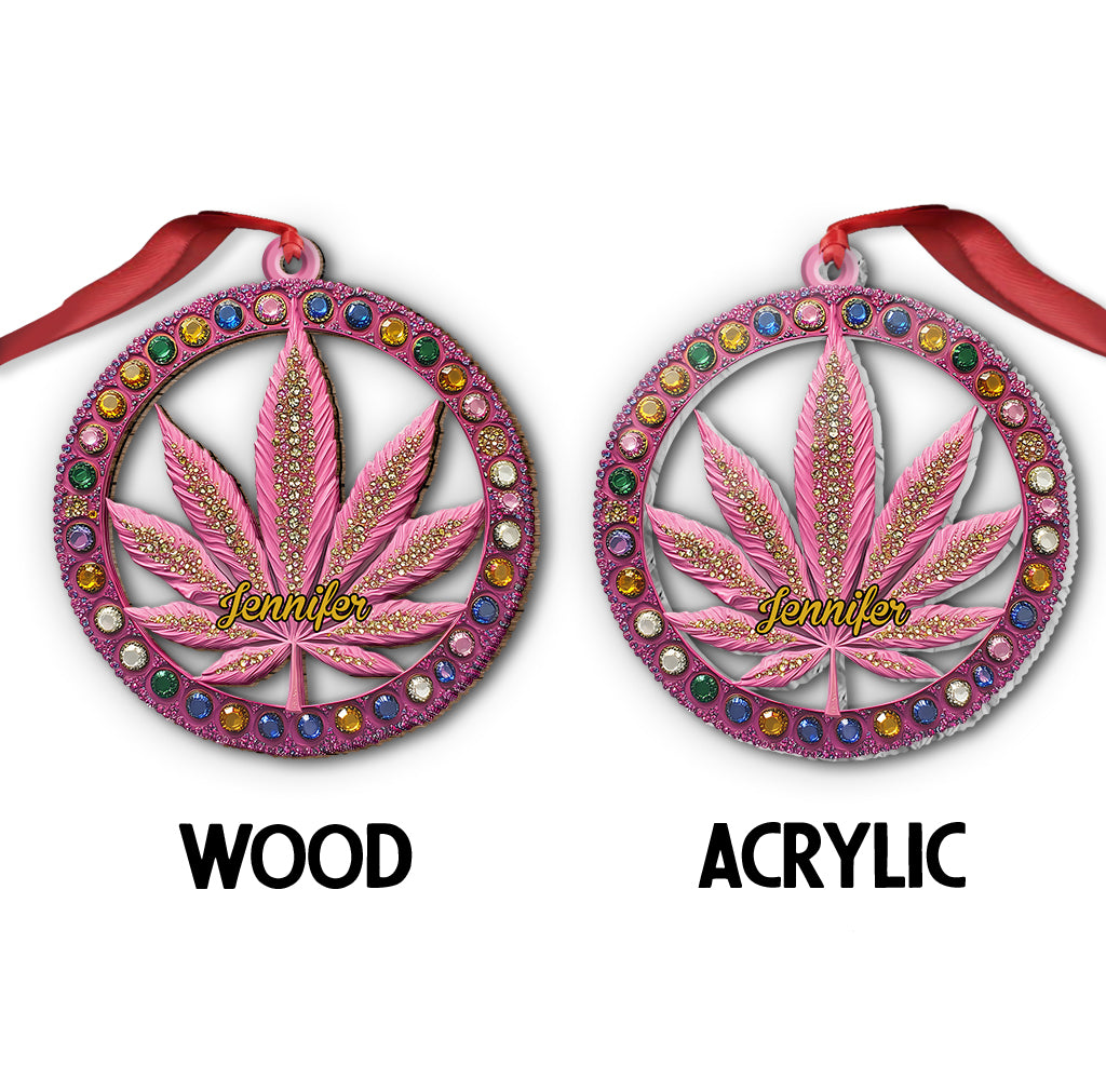 Stoner Chick – Personalisierter, individuell geformter Weed-Anhänger