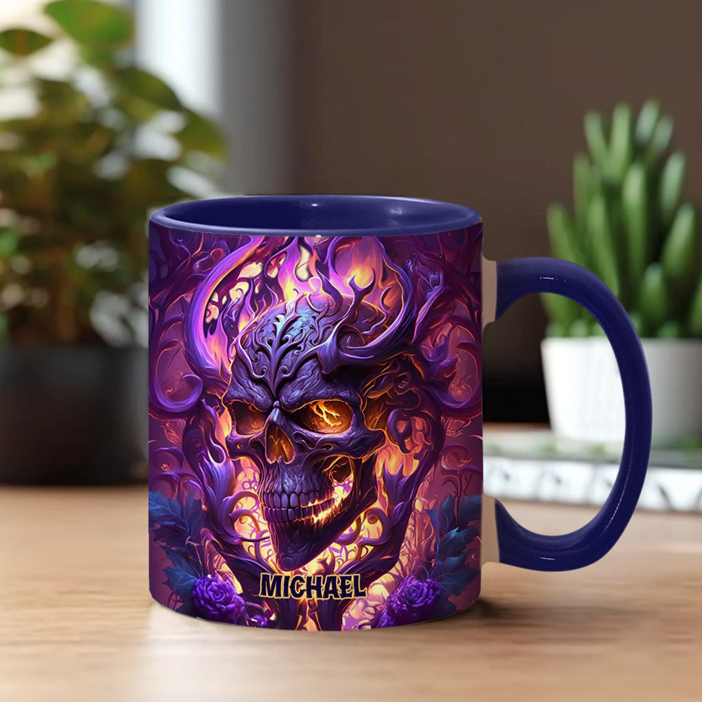 Feuer und Wut – Personalisierte Tasse mit Totenkopf-Akzent