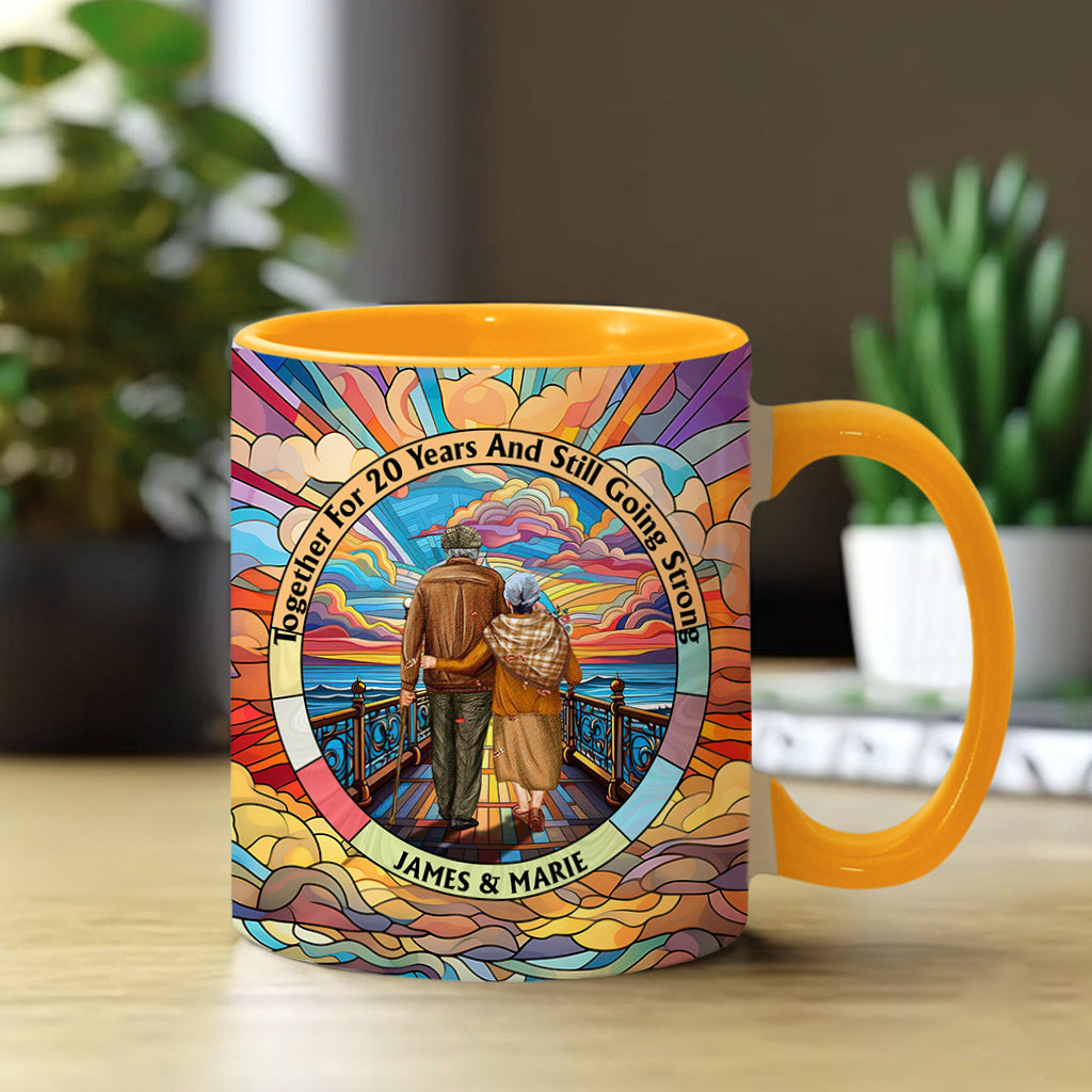 Immer noch glücklich – personalisierte Tasse für Paare