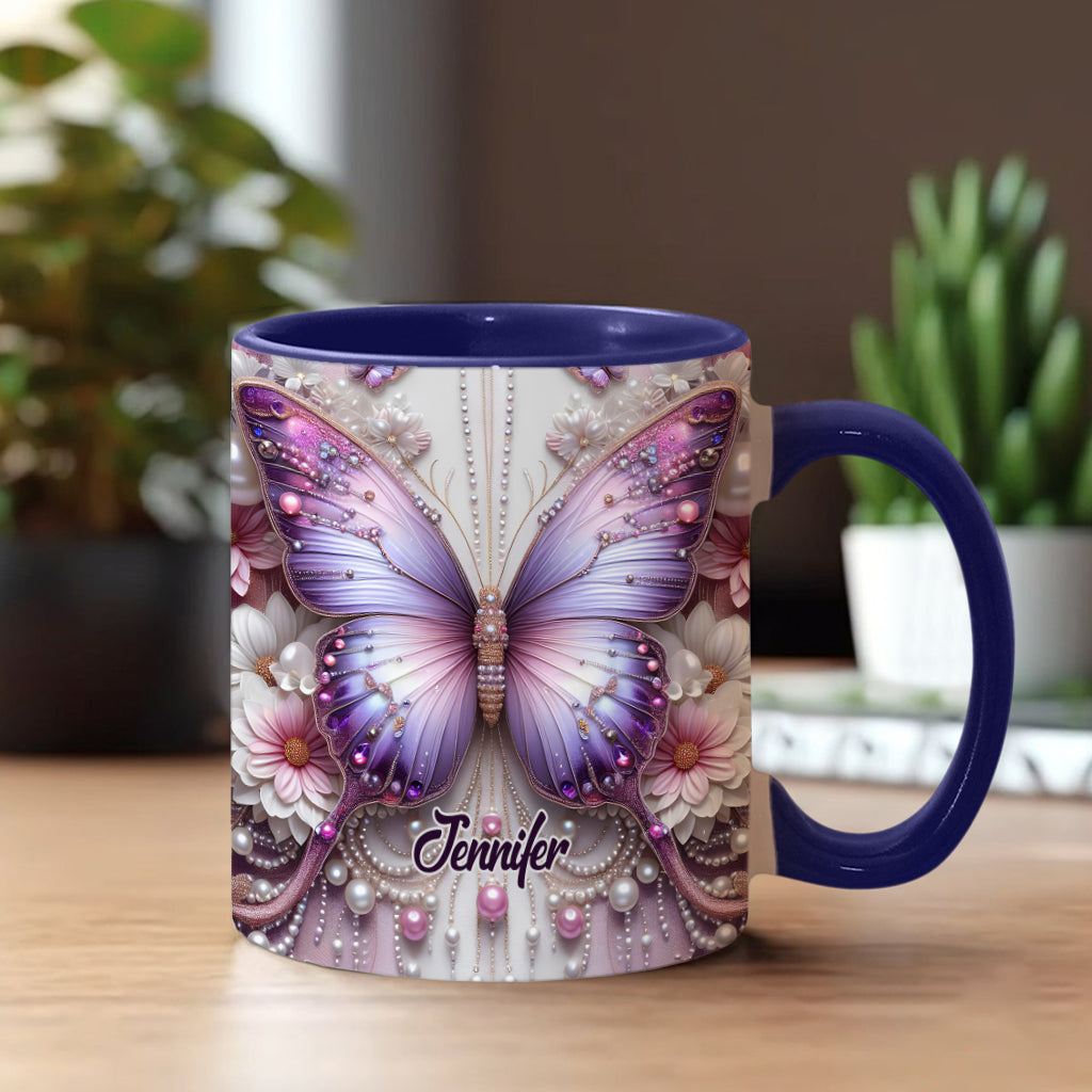 Personalisierte Tasse mit Schmetterlingsmotiv und Blumenmuster