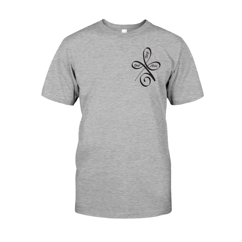 Bedingungslose Liebe – Personalisiertes Familien-T-Shirt und Hoodie