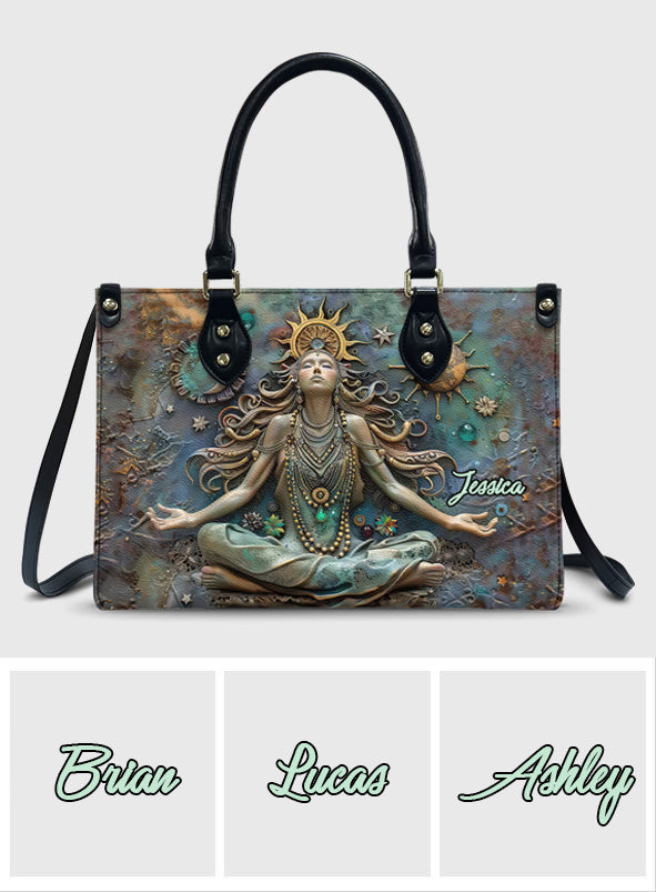 Verliere den Verstand, finde deine Seele – Personalisierte Yoga-Lederhandtasche