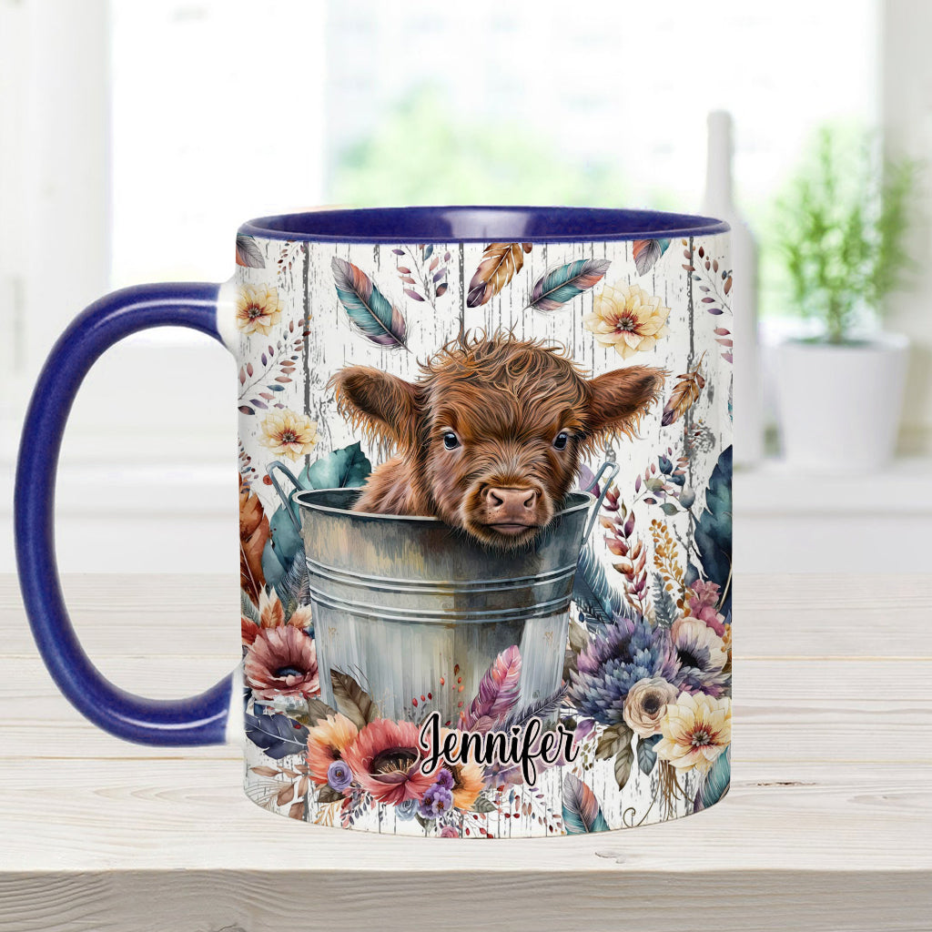 Baby Highland Cow Western Style - Personalisierter Akzentbecher