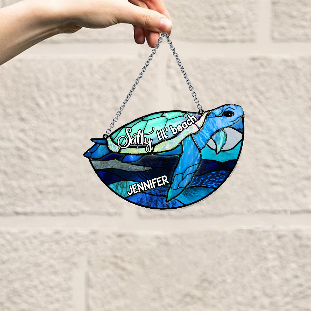 Salty Lil' Beach Blue Ocean Summer Vibes - Personalisierter Schildkröten-Fensterhänger als Sonnenfänger 