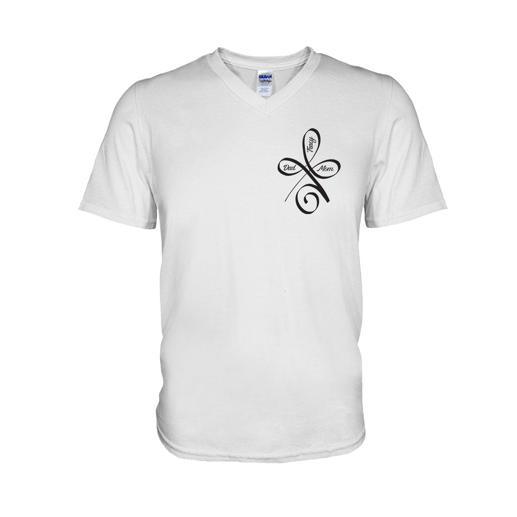 Bedingungslose Liebe – Personalisiertes Familien-T-Shirt und Hoodie