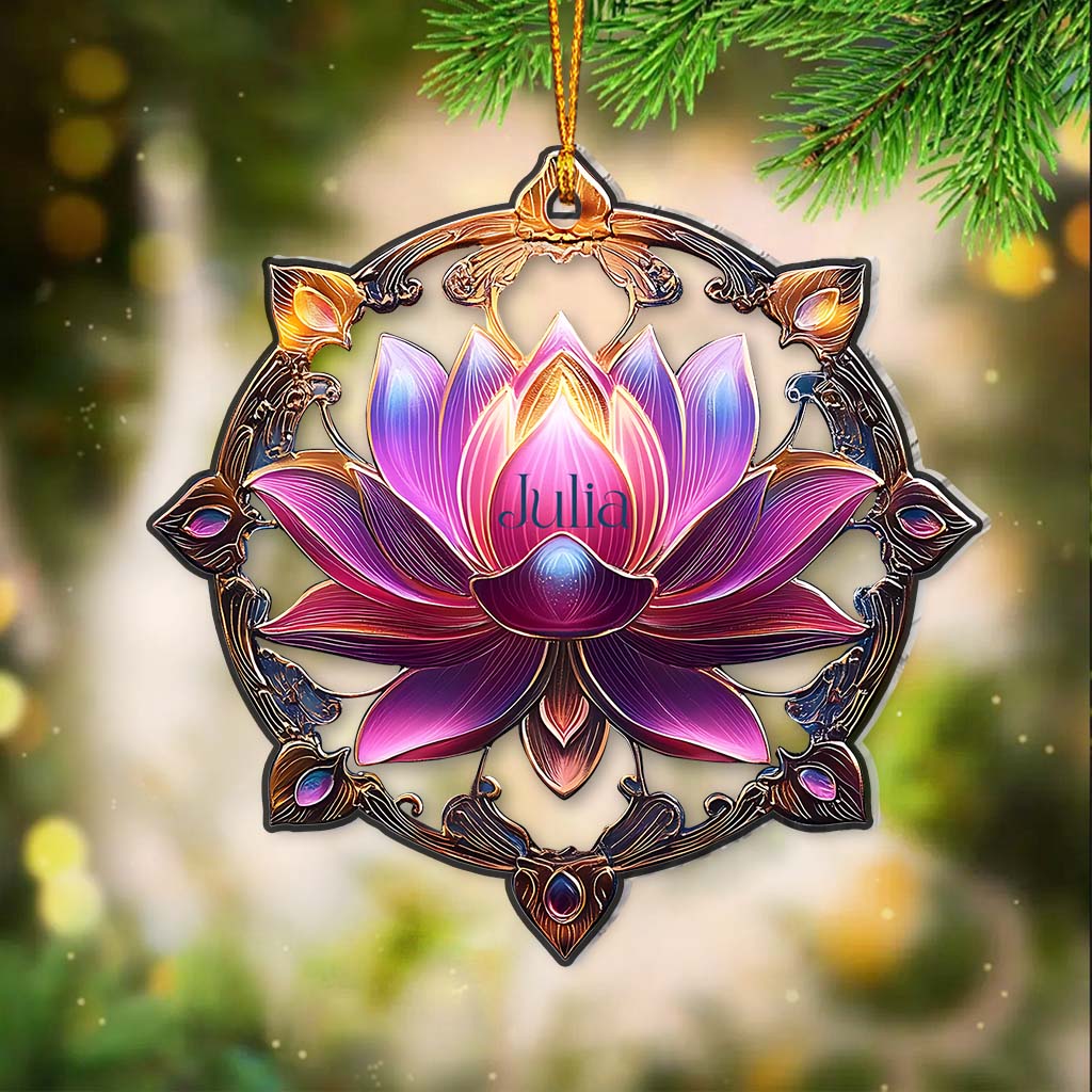 Wunderschöner Lotus – personalisierter Yoga-Anhänger