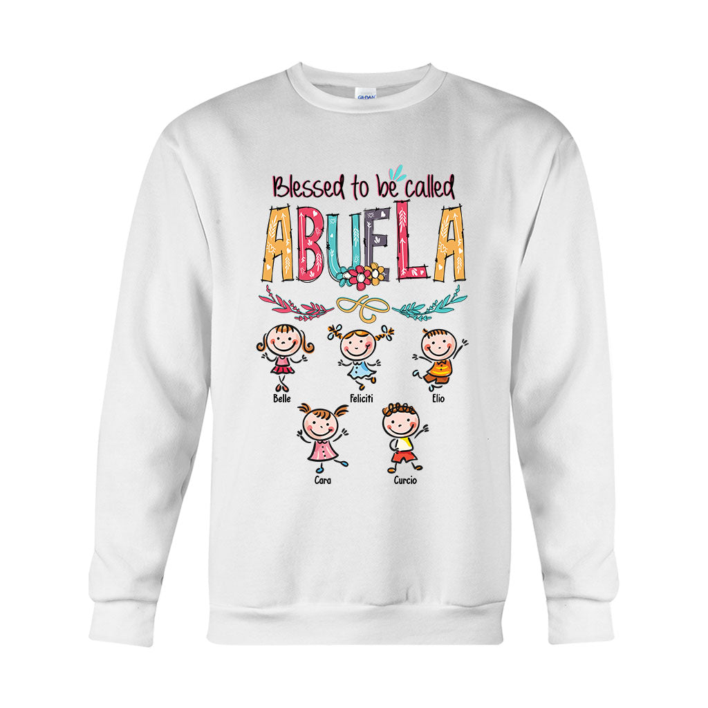 Dios Me Regaló Dos Títulos – Personalisiertes Oma-T-Shirt und Kapuzenpullover