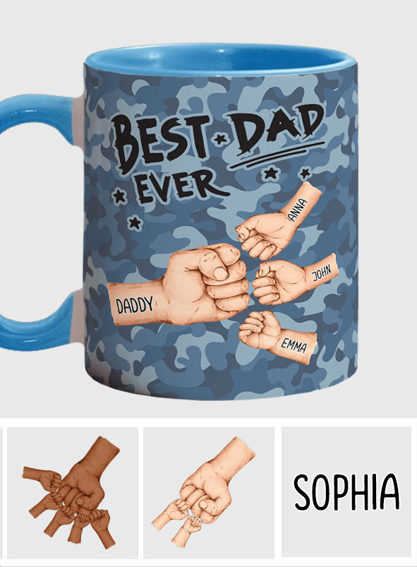 „Bester Papa aller Zeiten“ – personalisierte Tasse mit Camouflage-Muster und Vater-Akzent