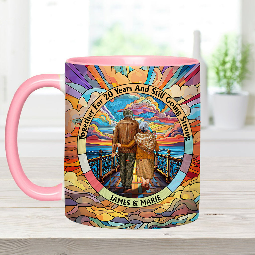 Immer noch glücklich – personalisierte Tasse für Paare