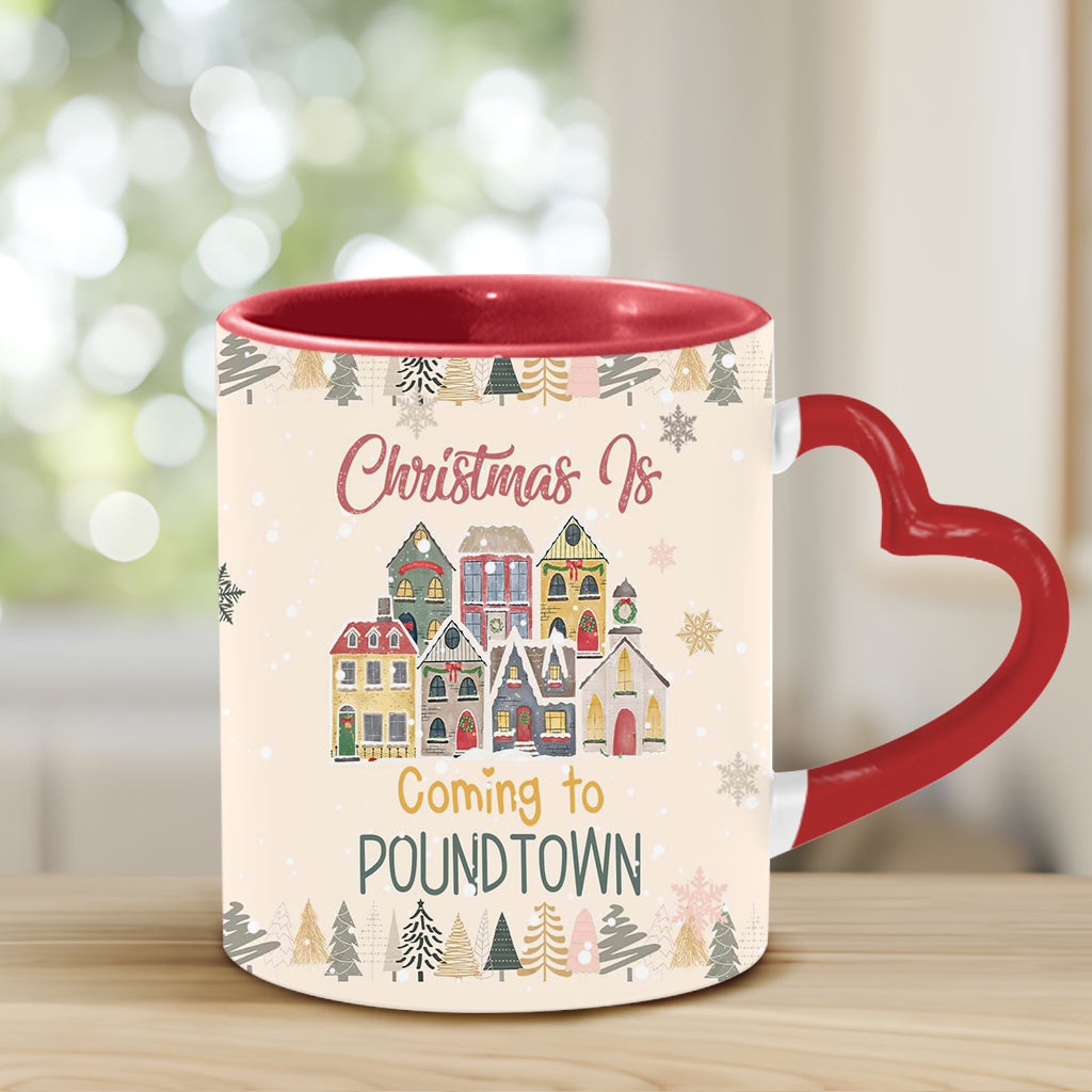 Weihnachten kommt nach Poundtown – Personalisierte Tasse mit Herzgriff für Paare