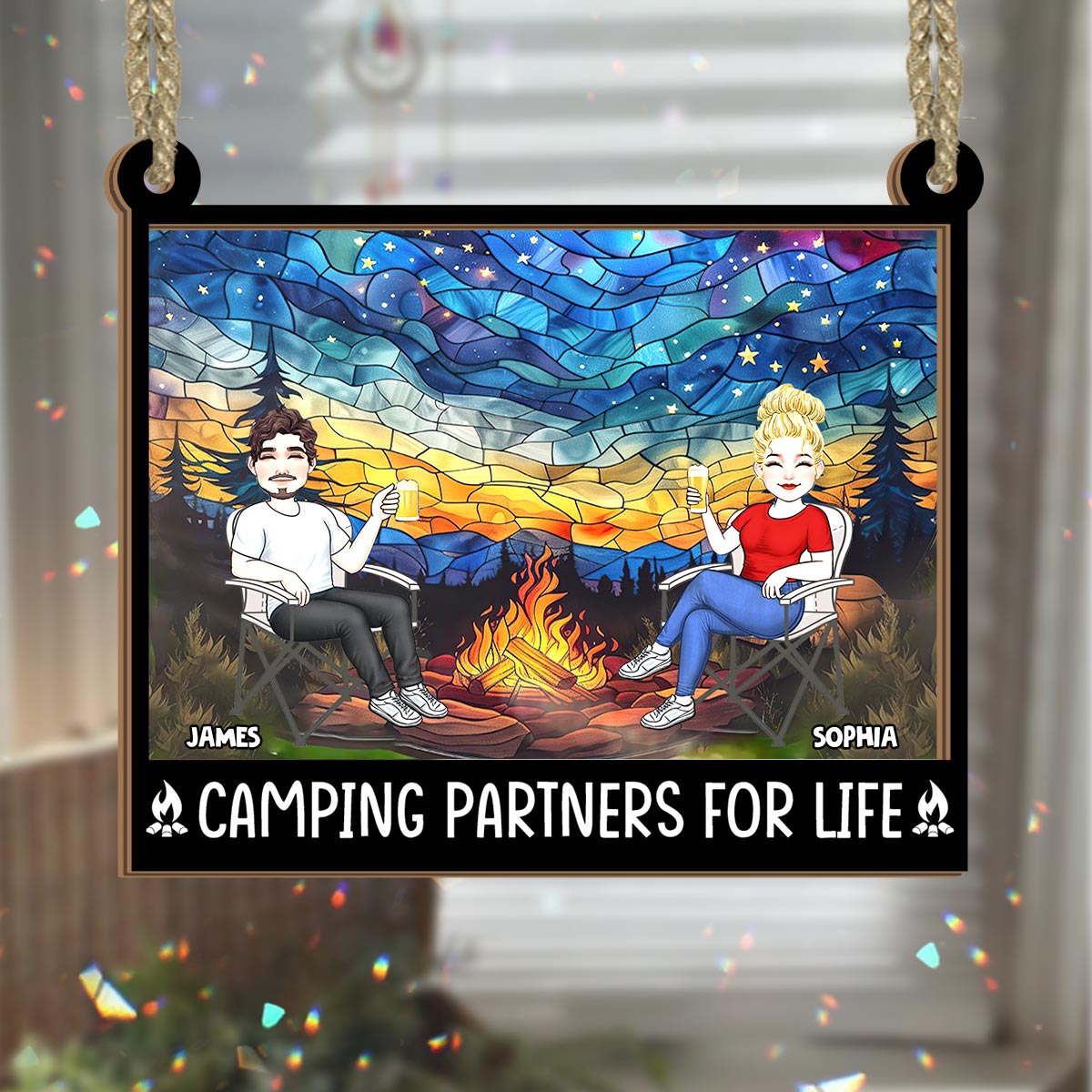 Campingpartner fürs Leben – Personalisierter, zweilagiger Fensterhänger zum Aufhängen