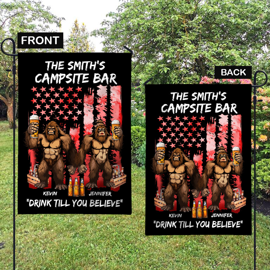 Trink, bis du glaubst – Personalisierte Camping-Gartenflagge