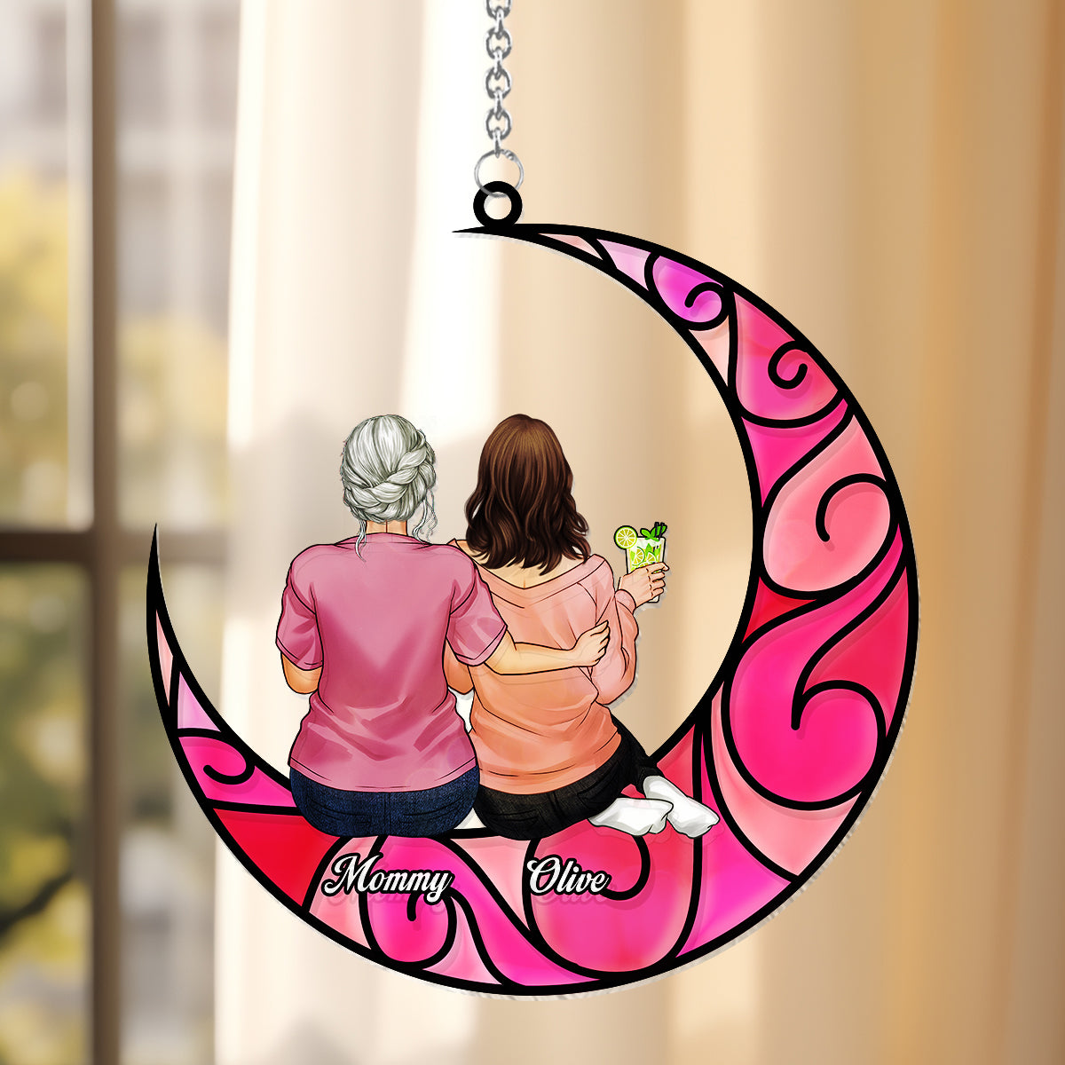Mutter und Kinder auf dem Mond – Personalisierter Fensterhänger mit Sonnenfänger-Motiv 